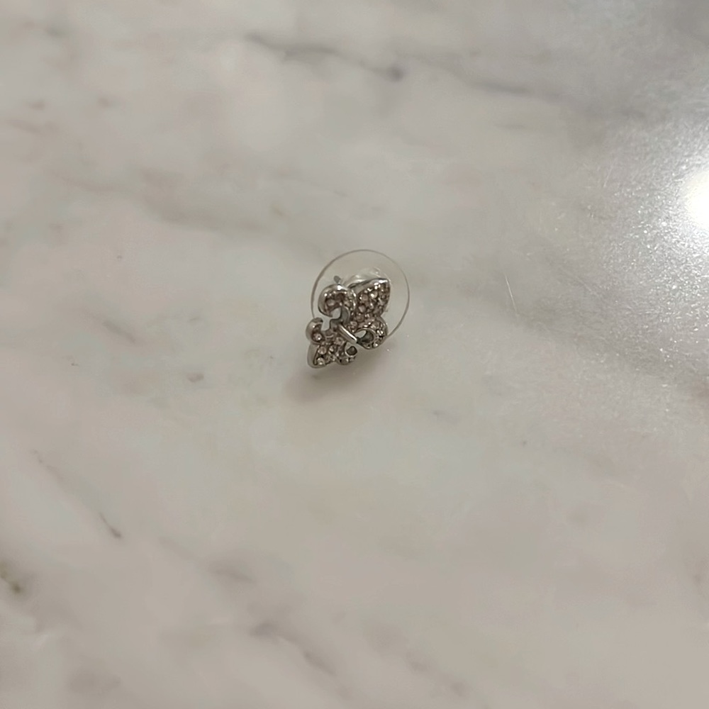 Single Betsey Johnson Fleur Di Lis Earring